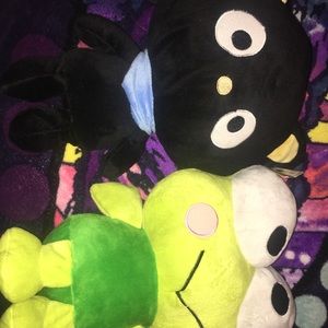 Sanrio plush set of two.